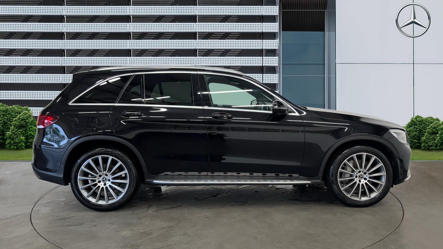 Used Mercedes-Benz GLC 2019 for sale - 76352028: Photo 5