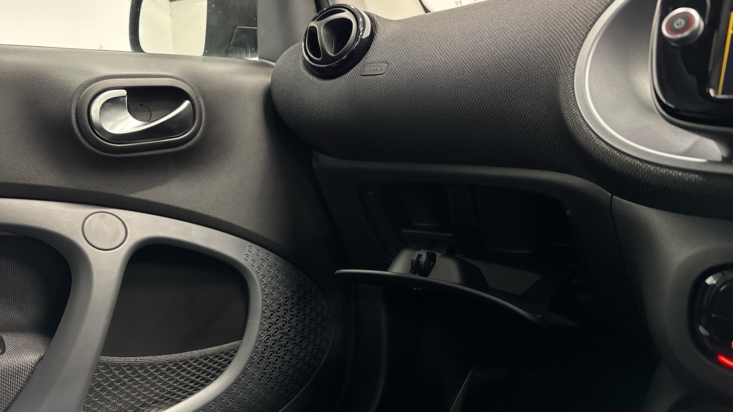 Used smart fortwo 2022 for sale - 77136057: Photo 39