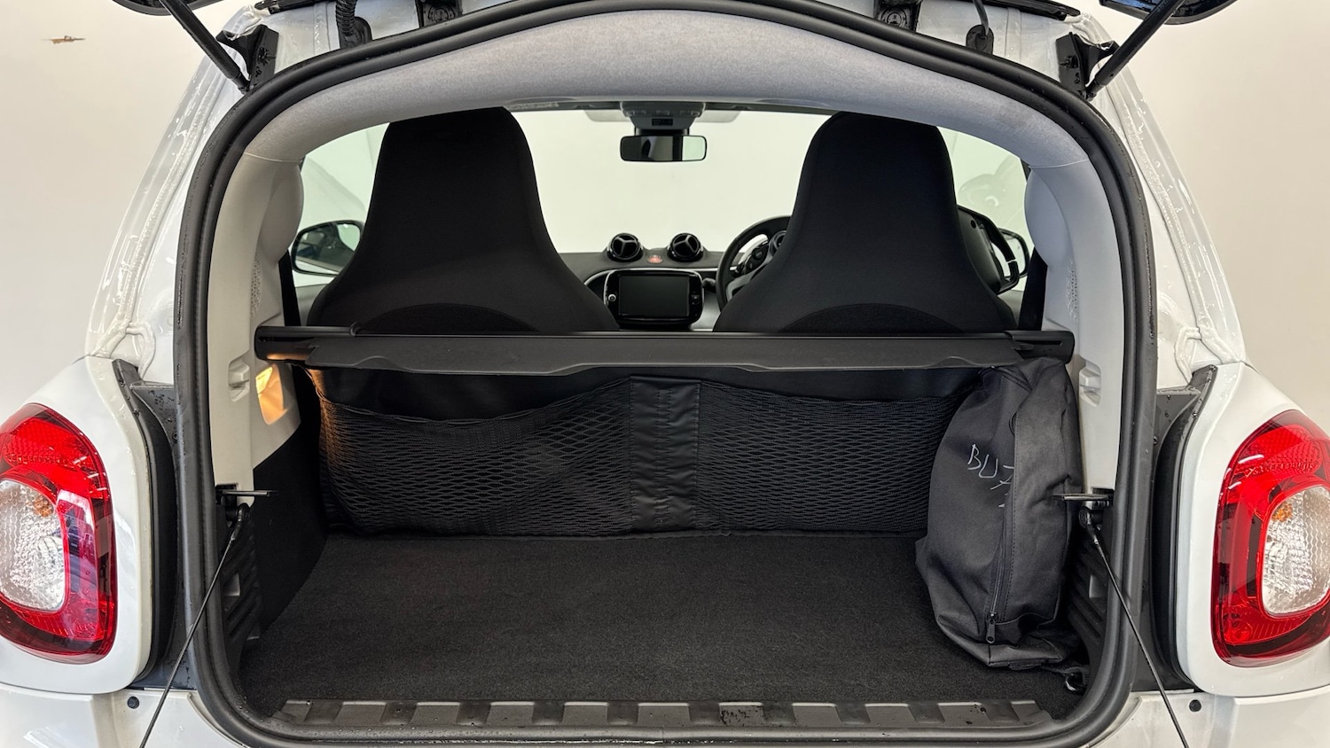 Used smart fortwo 2022 for sale - 77136057: Photo 4