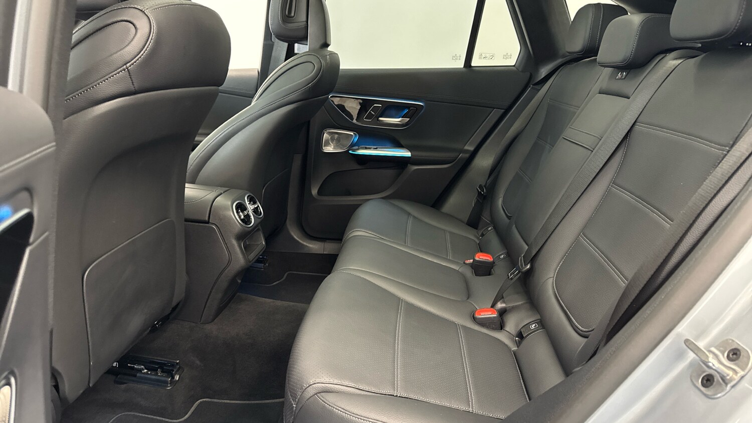 Used Mercedes-Benz GLC 2025 for sale - 76319985: Photo 16