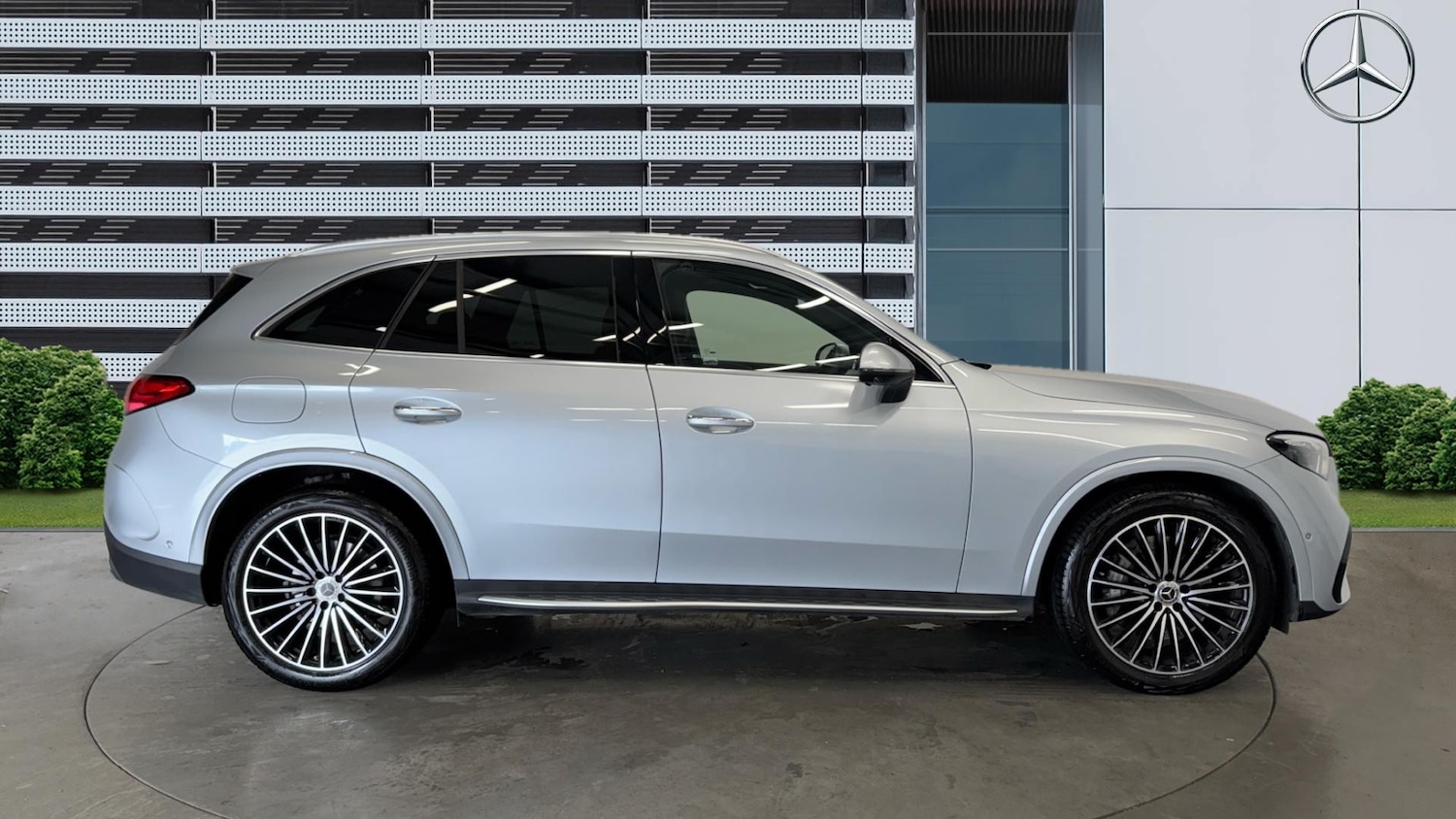 Used Mercedes-Benz GLC 2025 for sale - 76319985: Photo 5