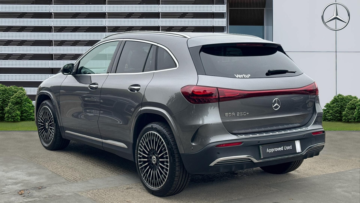 Used Mercedes-Benz EQA 2024 for sale - 76422206: Photo 2