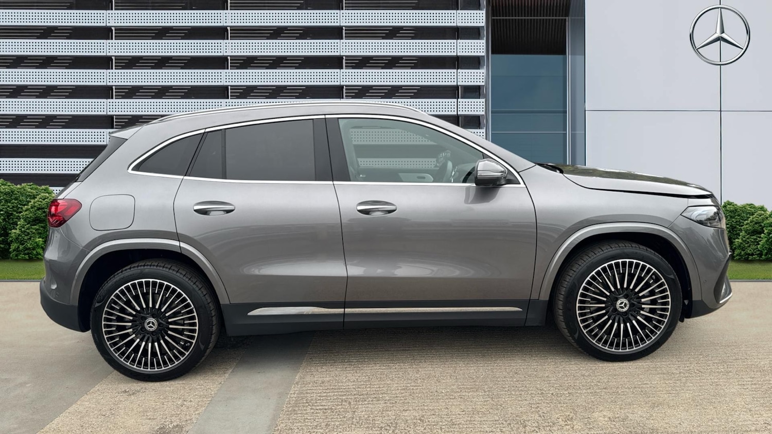 Used Mercedes-Benz EQA 2024 for sale - 76422206: Photo 5