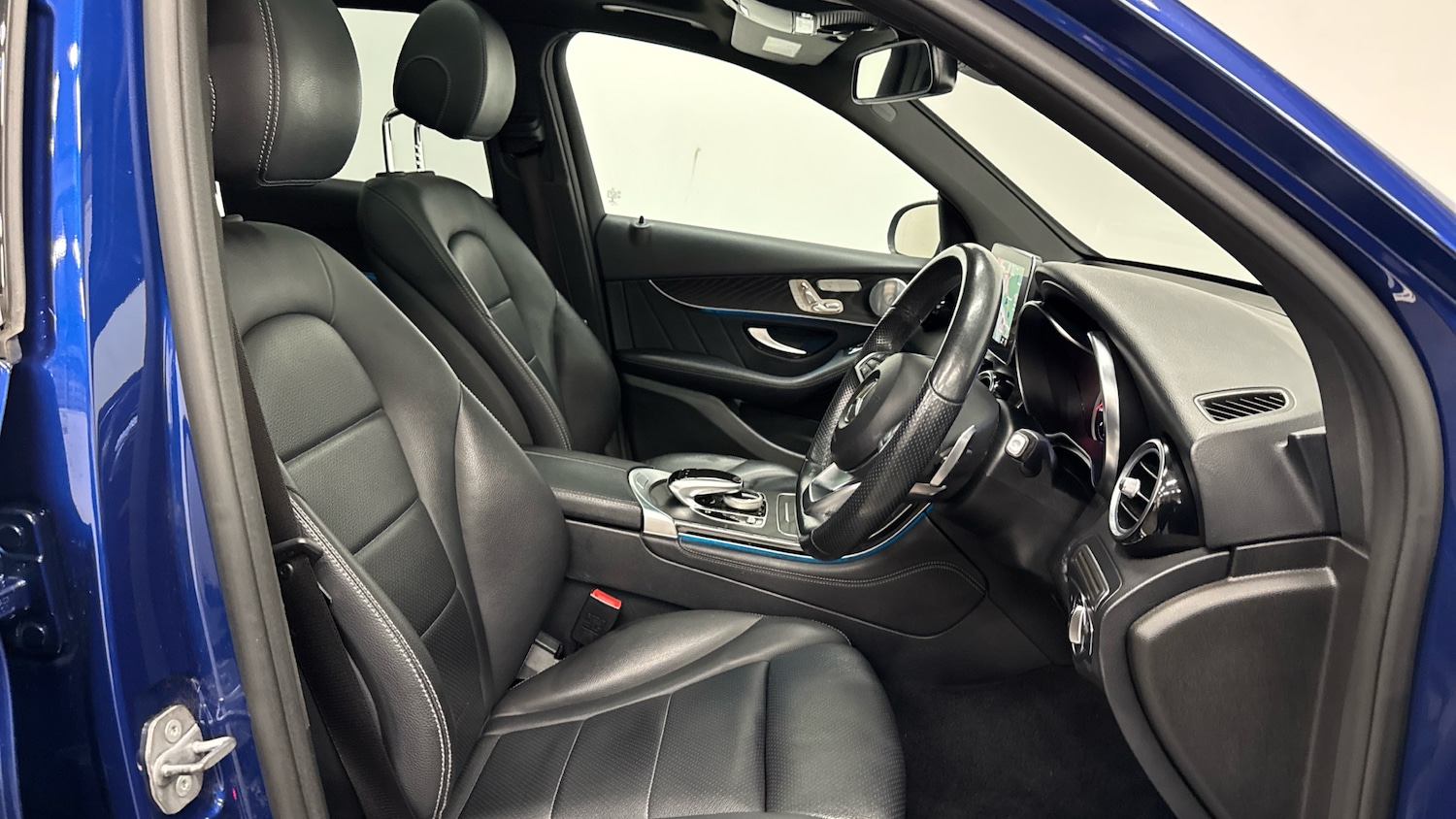 Used Mercedes-Benz GLC 2018 for sale - 77023965: Photo 25