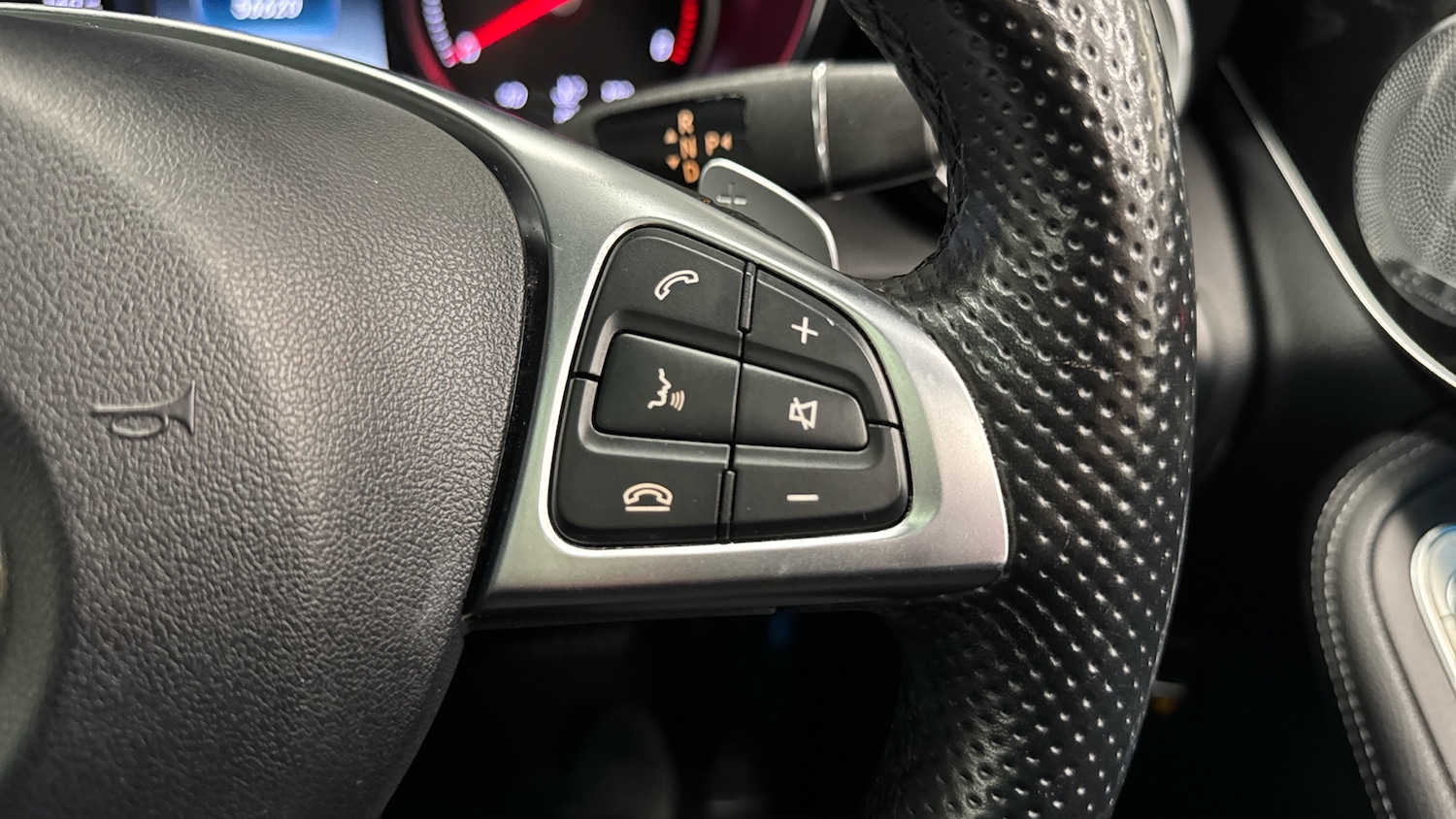 Used Mercedes-Benz GLC 2018 for sale - 77023965: Photo 29