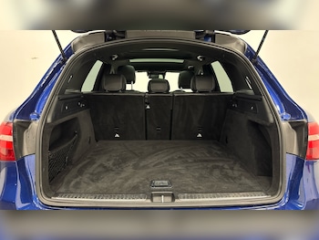 Used Mercedes-Benz GLC 2018 for sale - 77023965: Photo