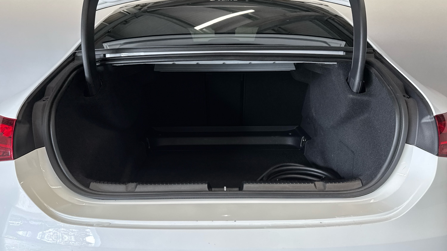 Used Mercedes-Benz EQA 2023 for sale - 76421754: Photo 4