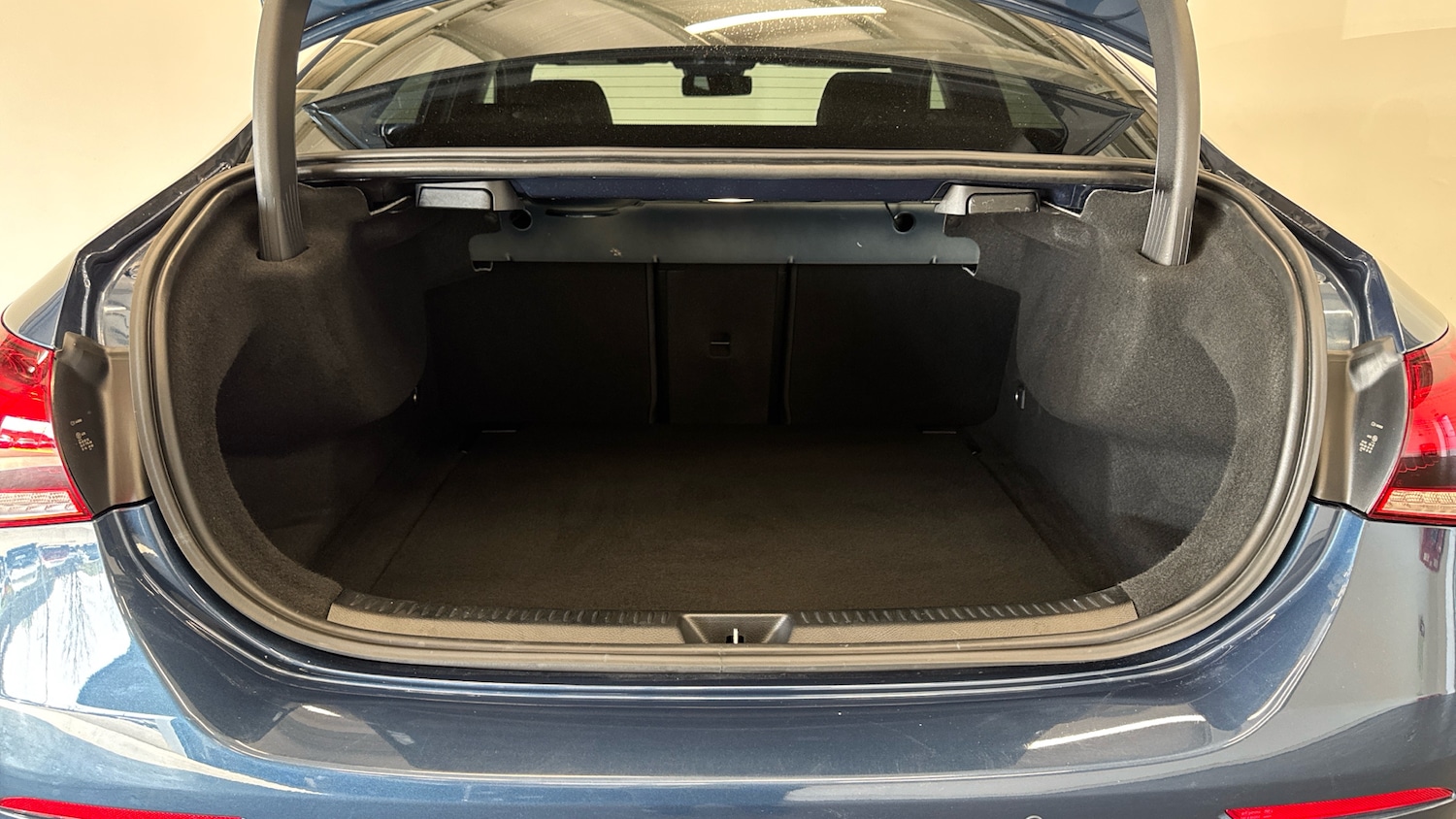 Used Mercedes-Benz A-Class 2022 for sale - 78190113: Photo 4