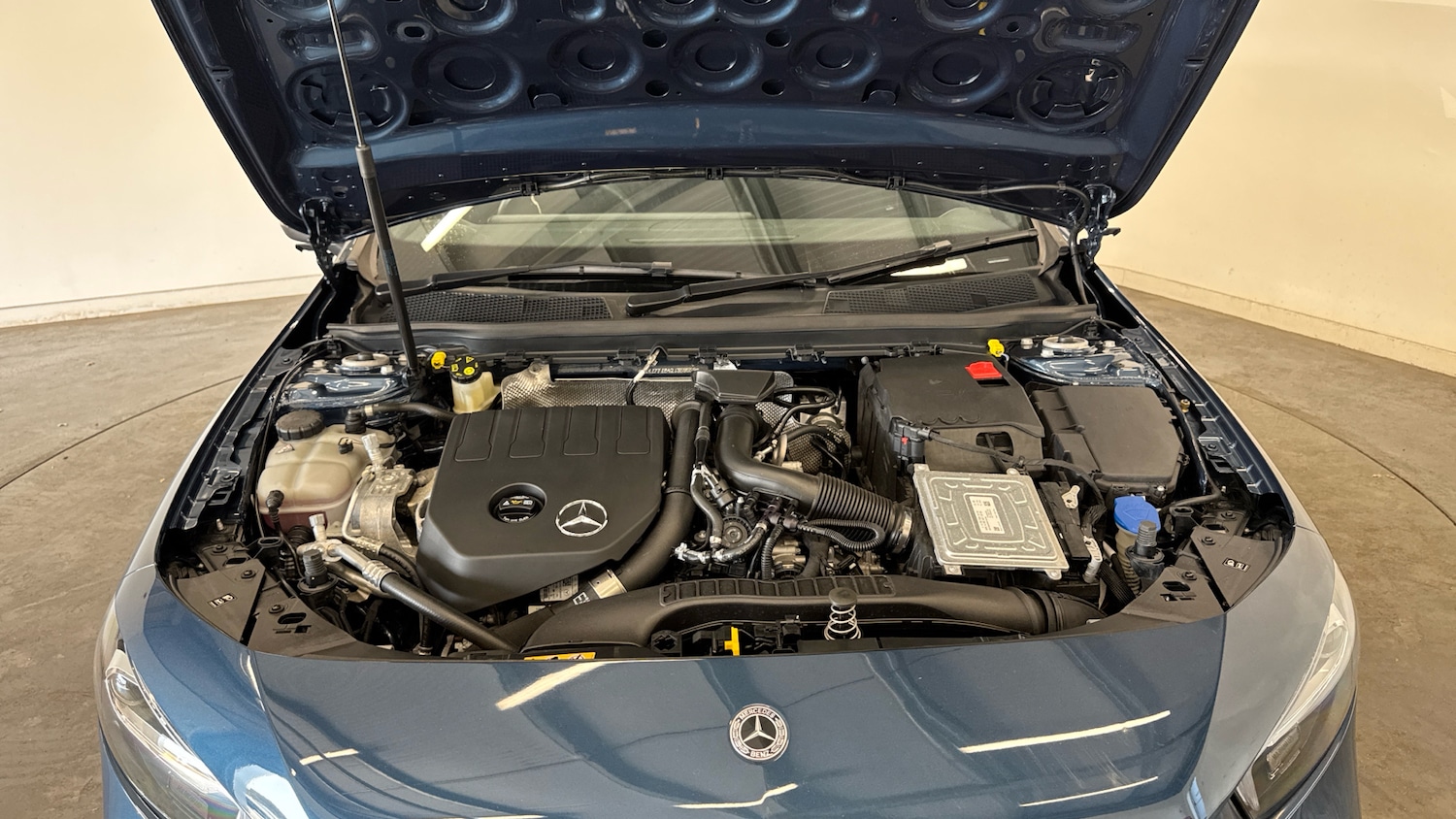 Used Mercedes-Benz A-Class 2022 for sale - 78190113: Photo 8