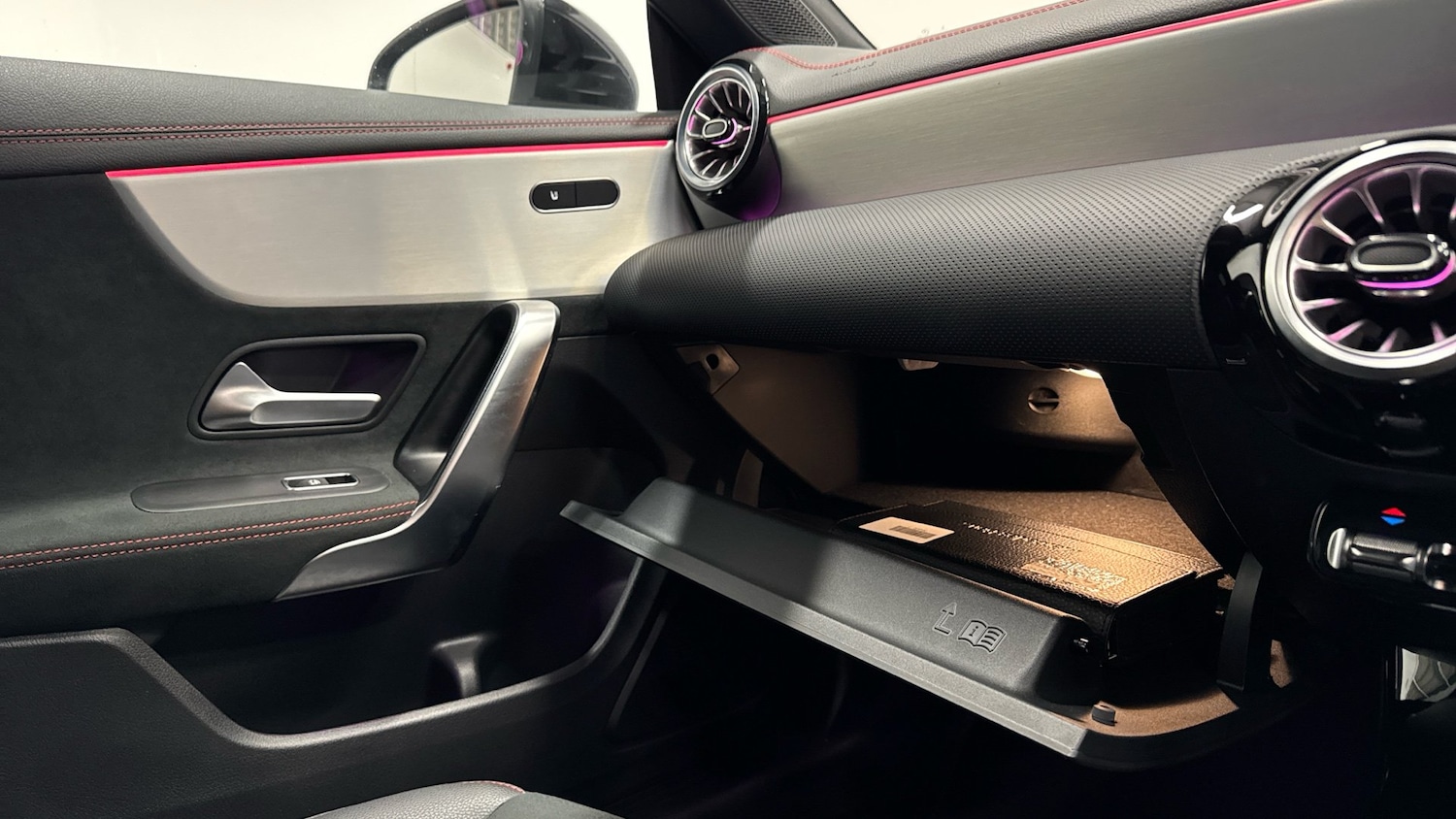 Used Mercedes-Benz CLA 2024 for sale - 76830500: Photo 35