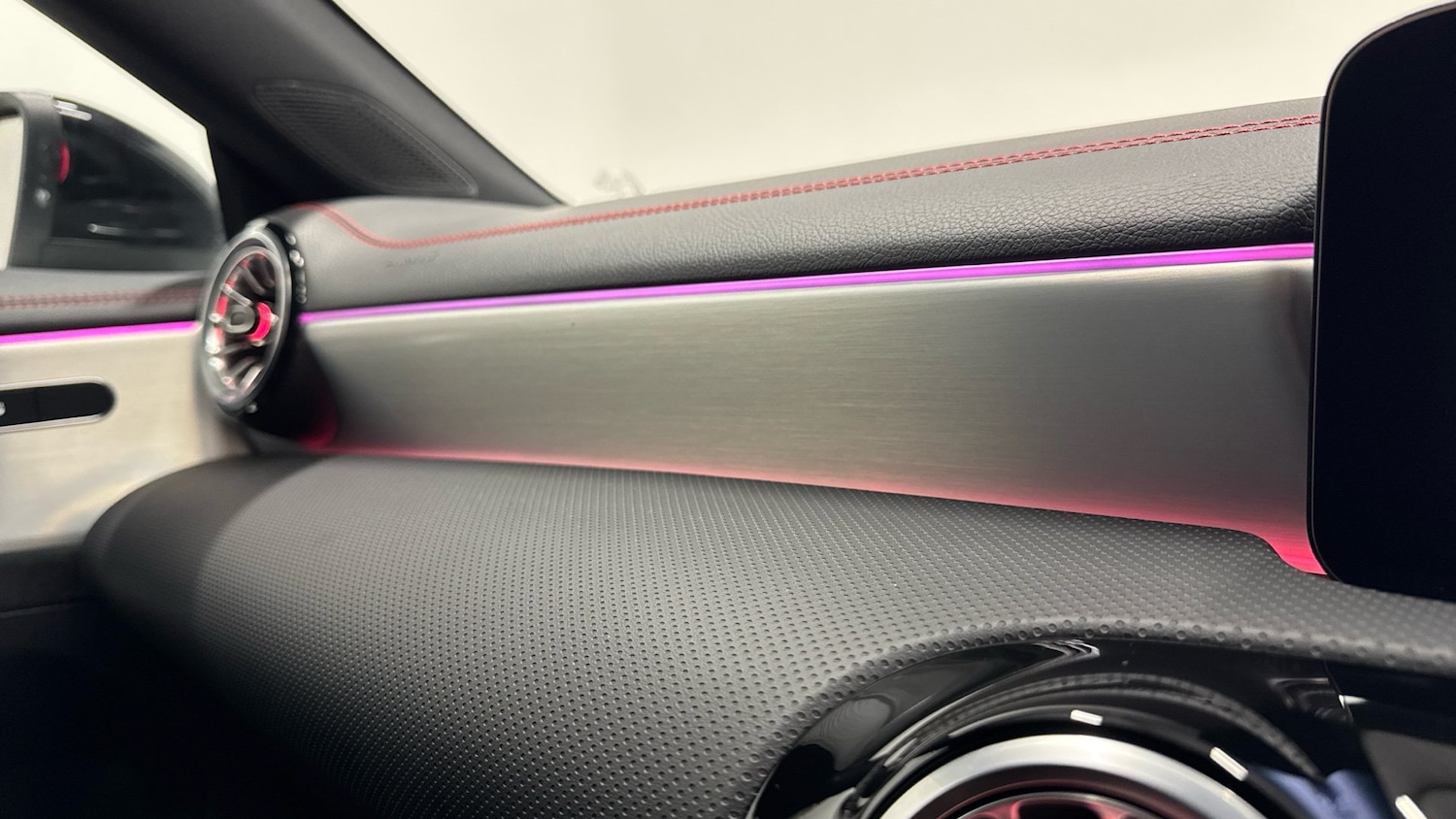 Used Mercedes-Benz CLA 2024 for sale - 76830500: Photo 37