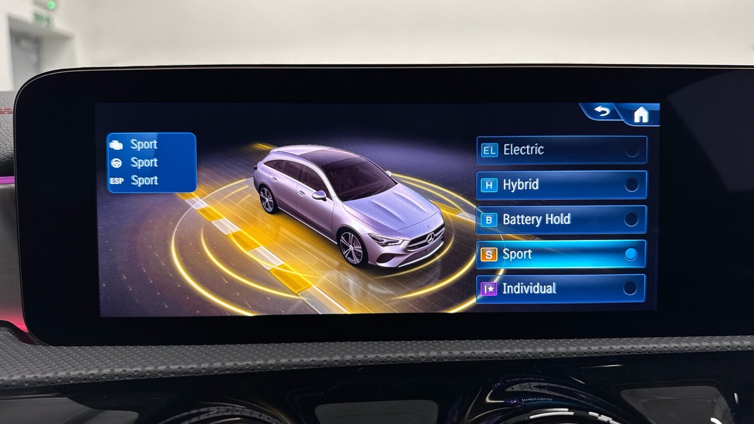 Used Mercedes-Benz CLA 2024 for sale - 76830500: Photo 39