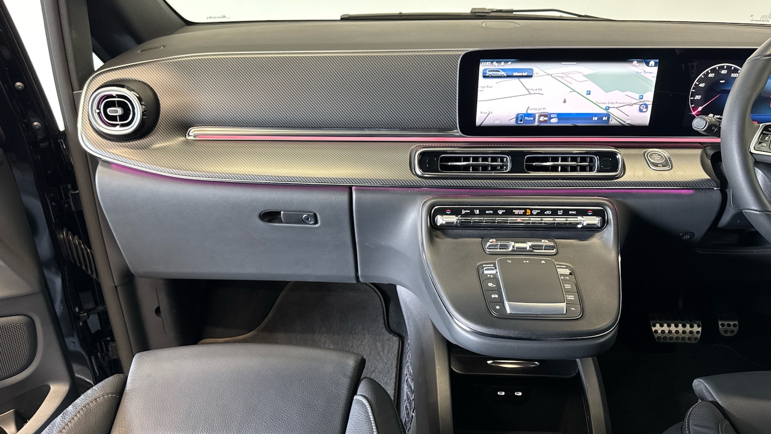 Used Mercedes-Benz V-Class 2025 for sale - 75968986: Photo 14