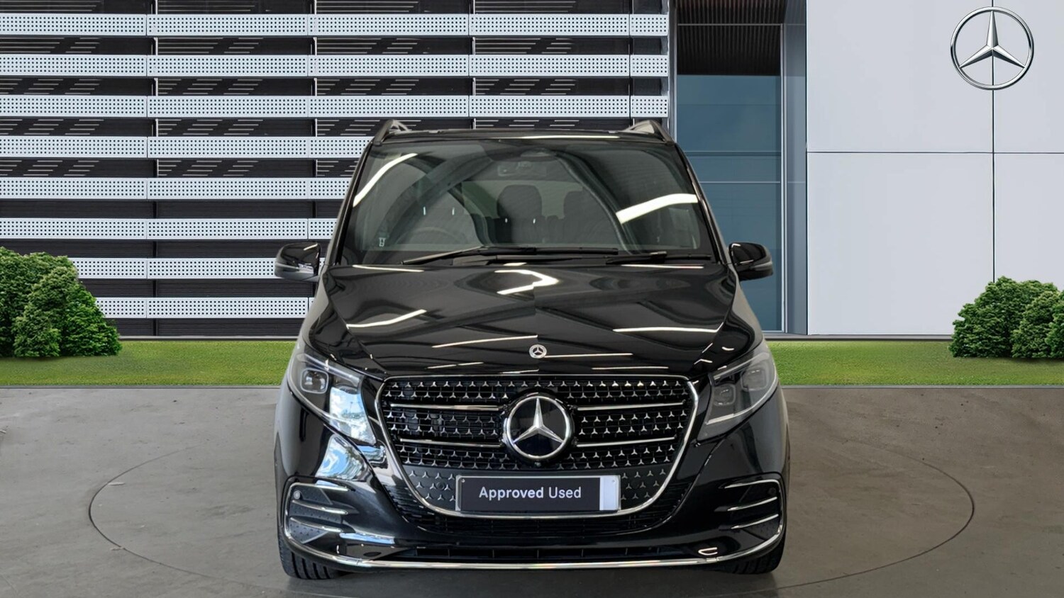 Used Mercedes-Benz V-Class 2025 for sale - 75968986: Photo 3