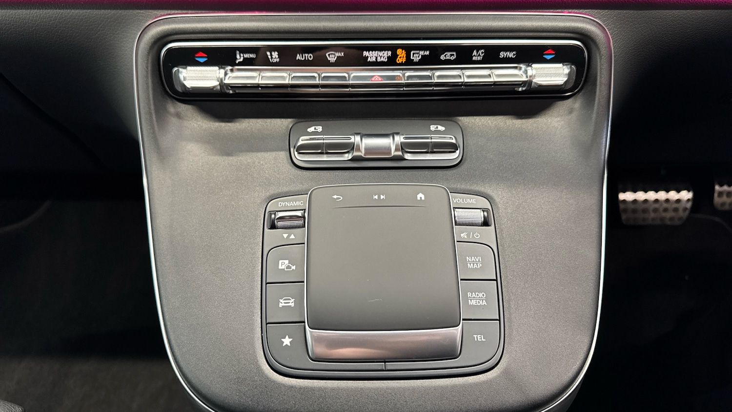 Used Mercedes-Benz V-Class 2025 for sale - 75968986: Photo 30
