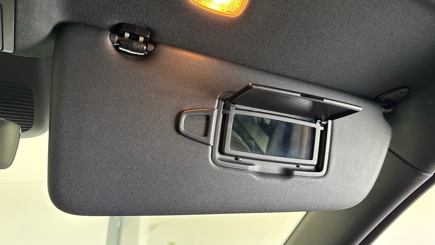 Used Mercedes-Benz V-Class 2025 for sale - 75968986: Photo 34