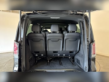 Used Mercedes-Benz V-Class 2025 for sale - 75968986: Photo