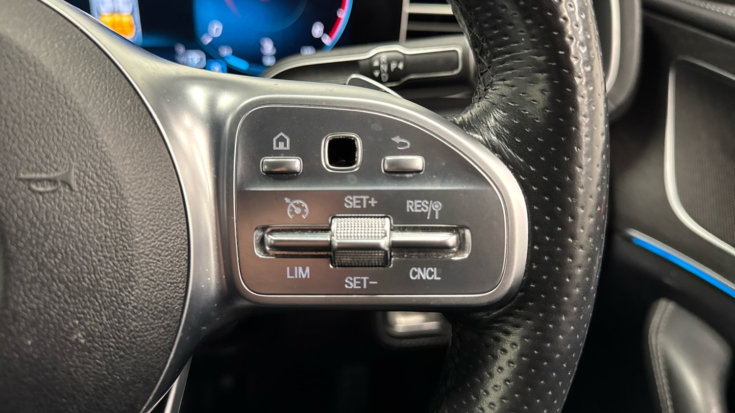 Used Mercedes-Benz GLE 2021 for sale - 77258030: Photo 29