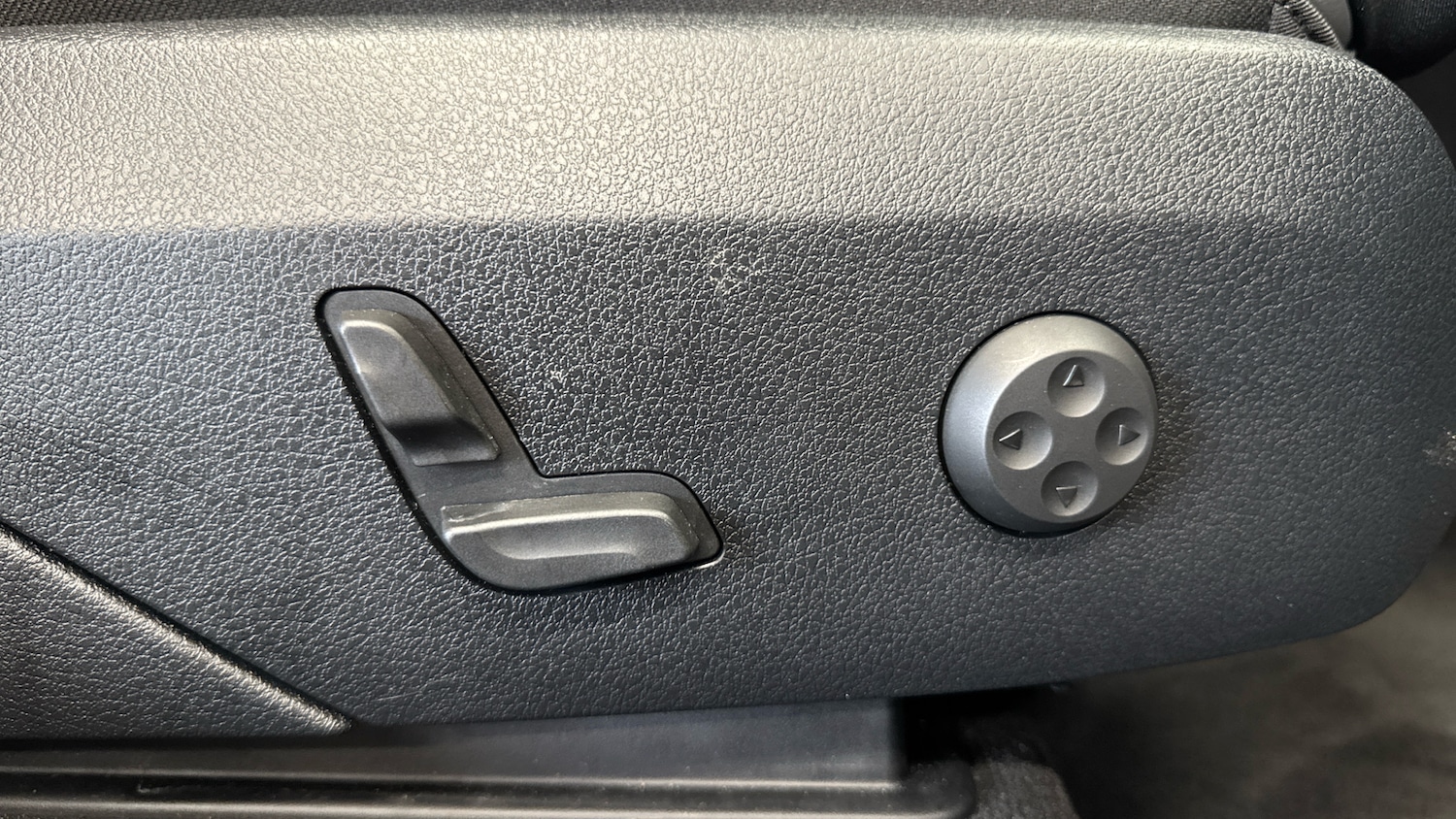 Used Mercedes-Benz GLC 2025 for sale - 78012484: Photo 27