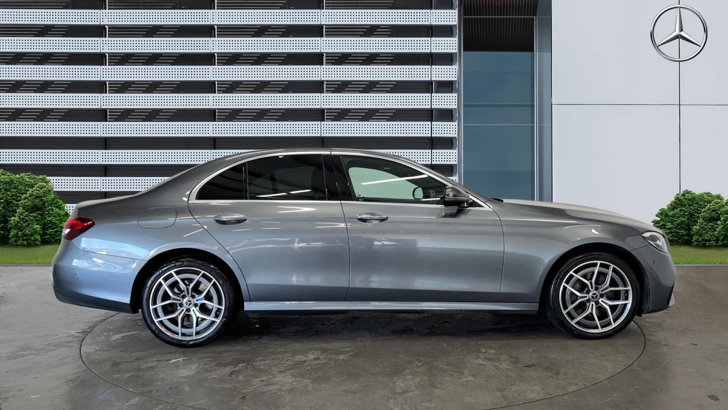 Used Mercedes-Benz E Class 2023 for sale - 77779047: Photo 5