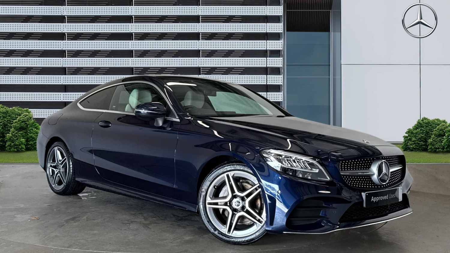 Used Mercedes-Benz C-Class 2019 for sale - 76196395: Photo 1