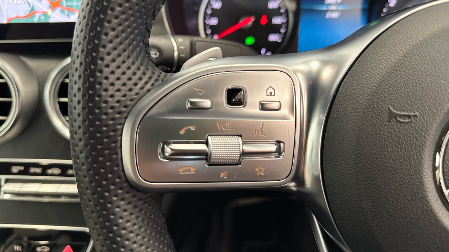 Used Mercedes-Benz C-Class 2019 for sale - 76196395: Photo 27