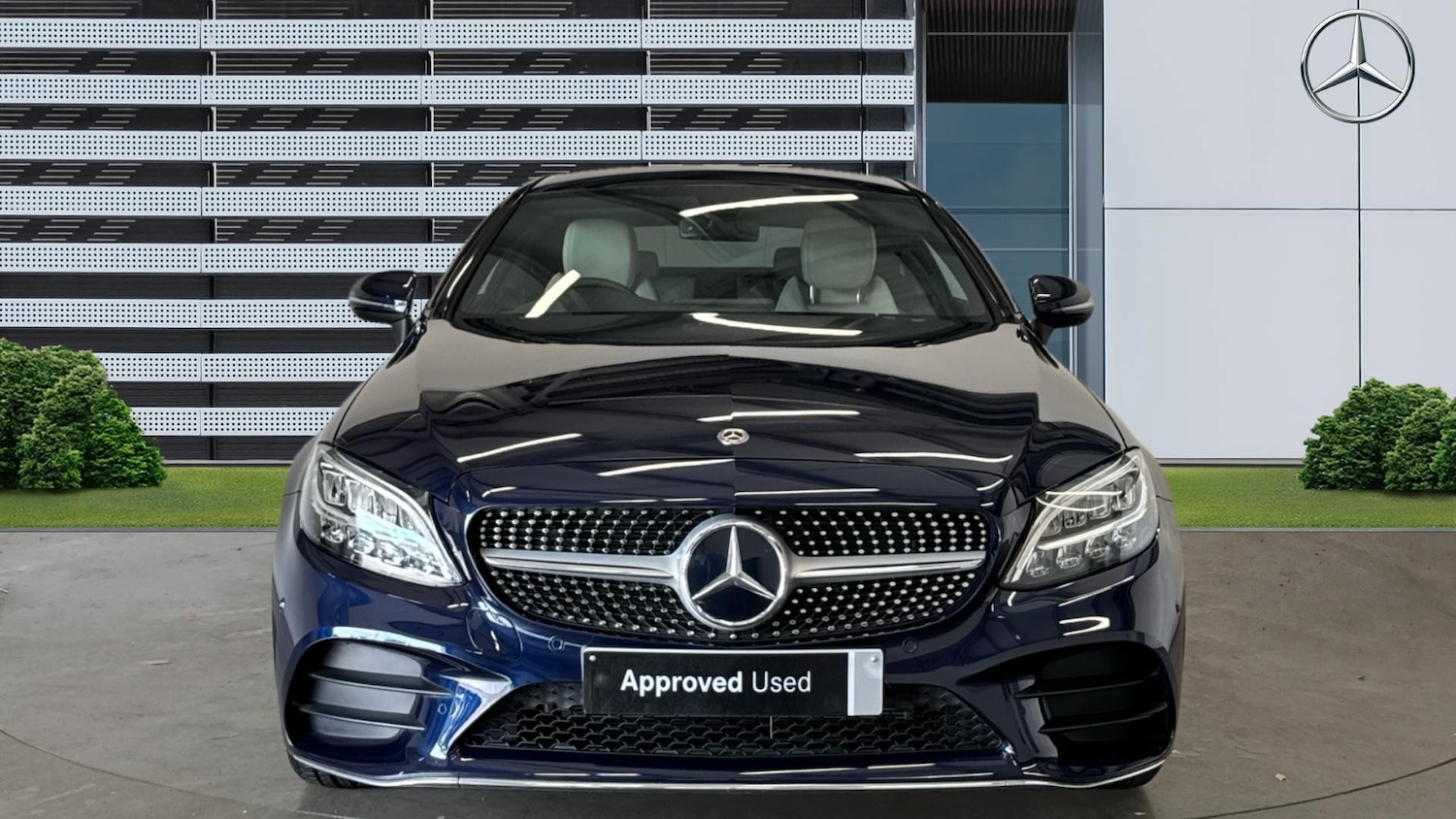 Used Mercedes-Benz C-Class 2019 for sale - 76196395: Photo 3