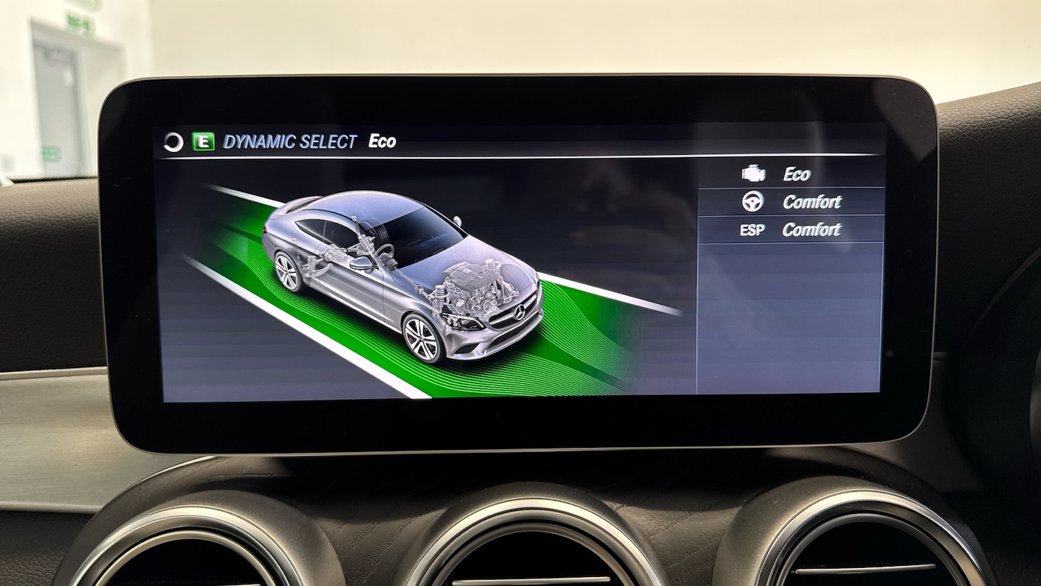 Used Mercedes-Benz C-Class 2019 for sale - 76196395: Photo 36
