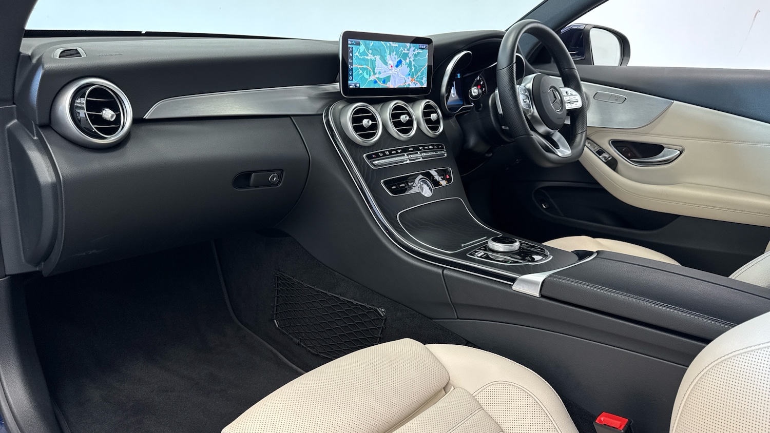 Used Mercedes-Benz C-Class 2019 for sale - 76196395: Photo 9