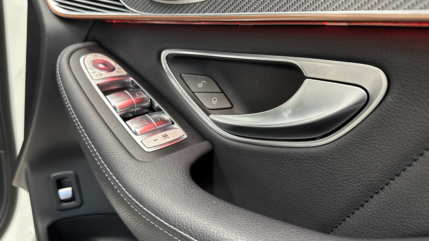 Used Mercedes-Benz EQC 2021 for sale - 76545230: Photo 24