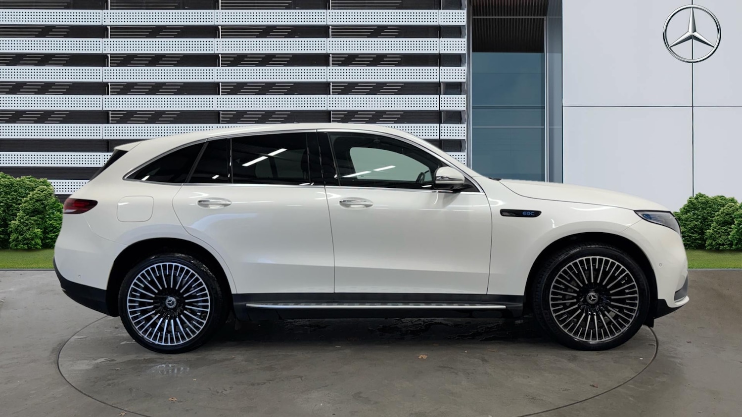 Used Mercedes-Benz EQC 2021 for sale - 76545230: Photo 5