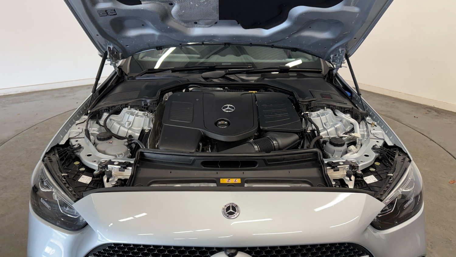 Used Mercedes-Benz C Class 2025 for sale - 77258034: Photo 8