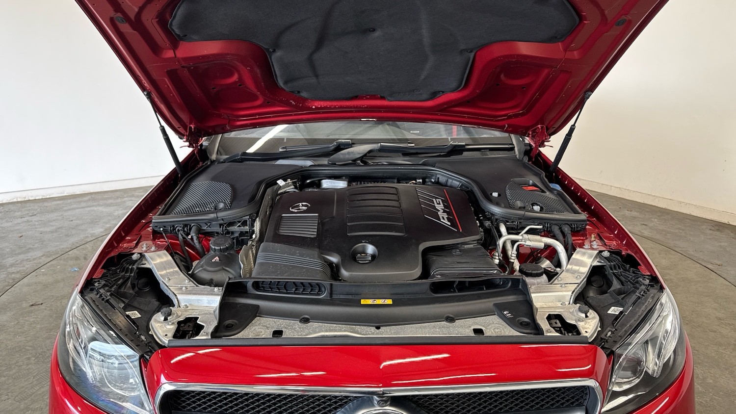 Used Mercedes-Benz E Class 2019 for sale - 77687352: Photo 8