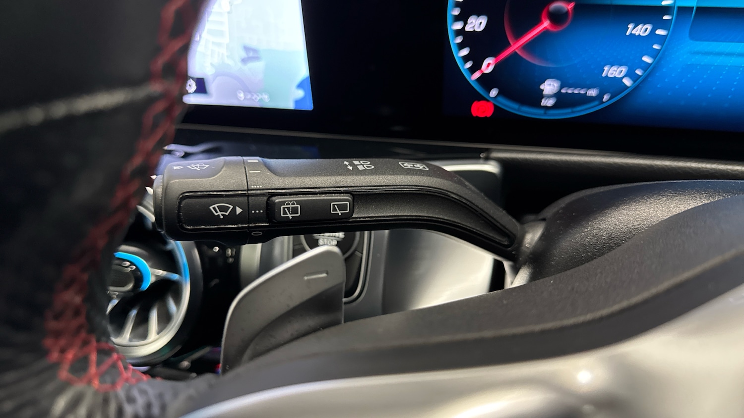 Used Mercedes-Benz GLB 2022 for sale - 76707652: Photo 30