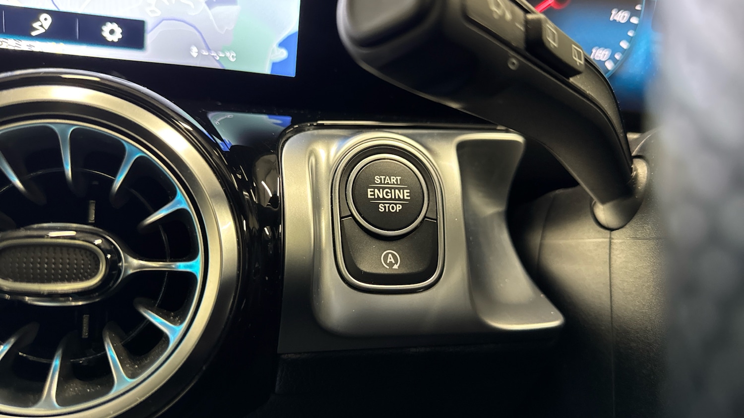 Used Mercedes-Benz GLB 2022 for sale - 76707652: Photo 31