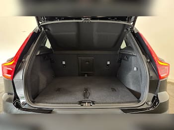 Used Volvo XC40 2025 for sale - 79558539: Photo