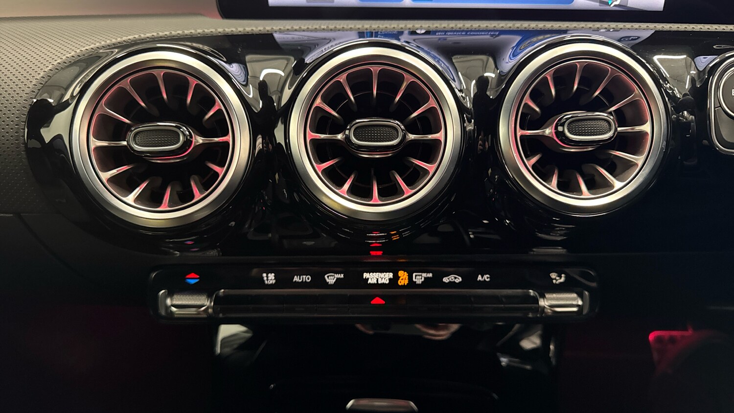 Used Mercedes-Benz CLA 2025 for sale - 78039194: Photo 32