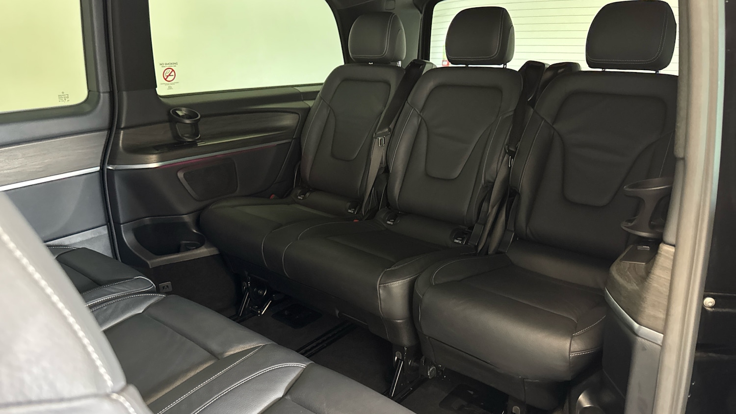 Used Mercedes-Benz V-Class 2024 for sale - 76253049: Photo 16