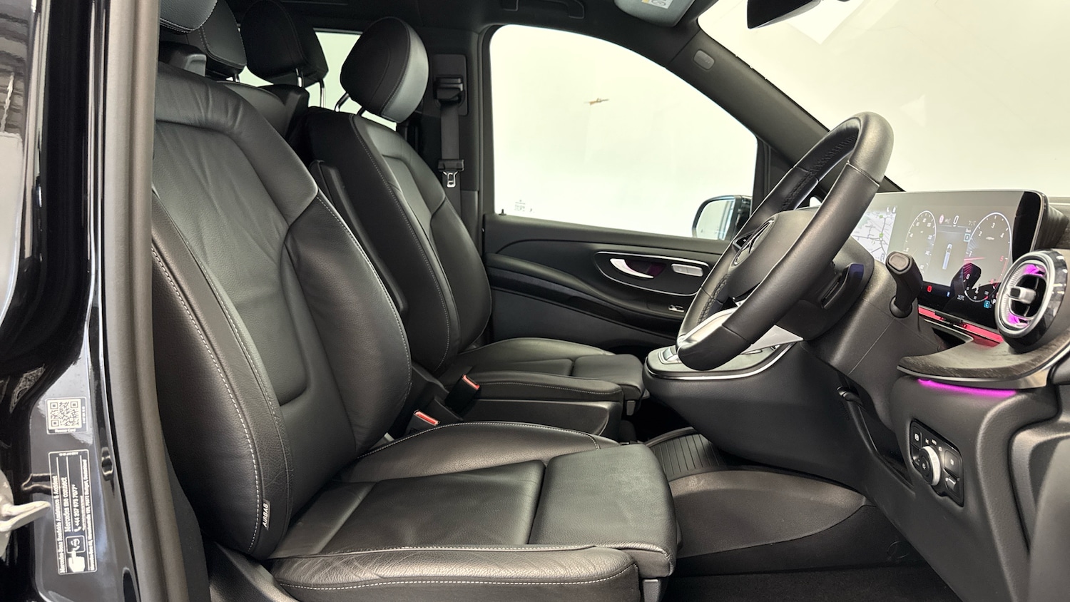 Used Mercedes-Benz V-Class 2024 for sale - 76253049: Photo 23