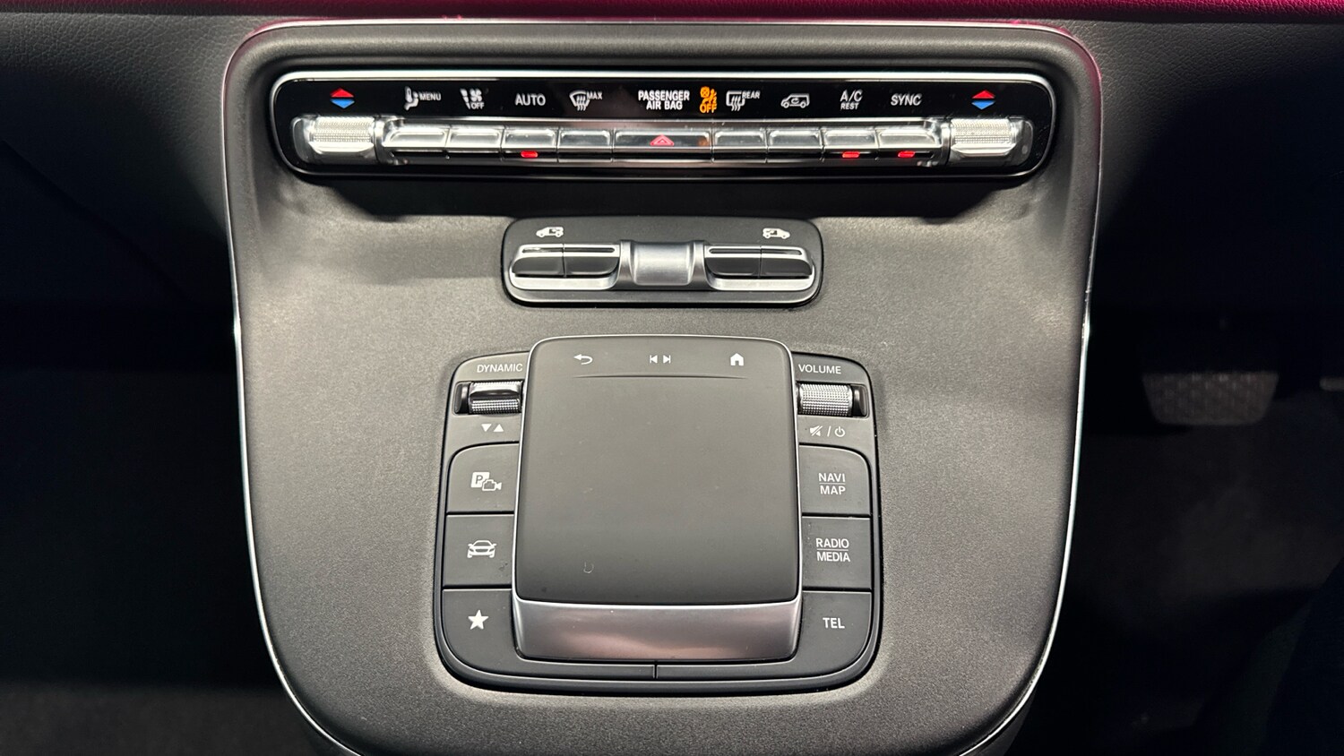 Used Mercedes-Benz V-Class 2024 for sale - 76253049: Photo 29