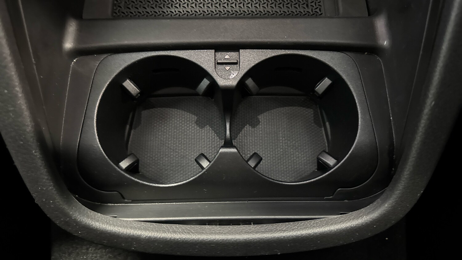 Used Mercedes-Benz V-Class 2024 for sale - 76253049: Photo 31