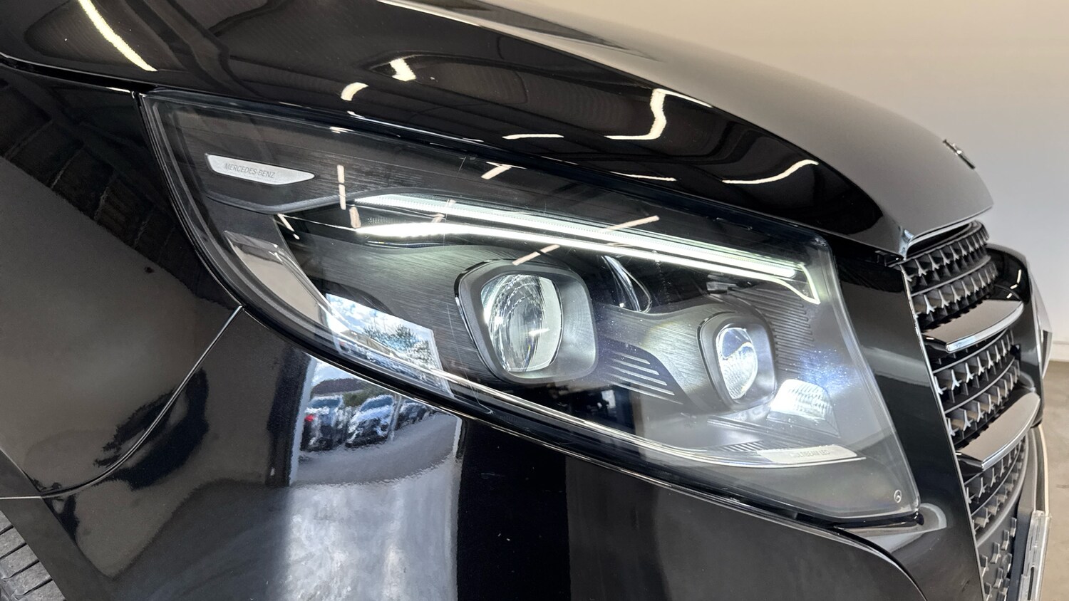 Used Mercedes-Benz V-Class 2024 for sale - 76253049: Photo 42