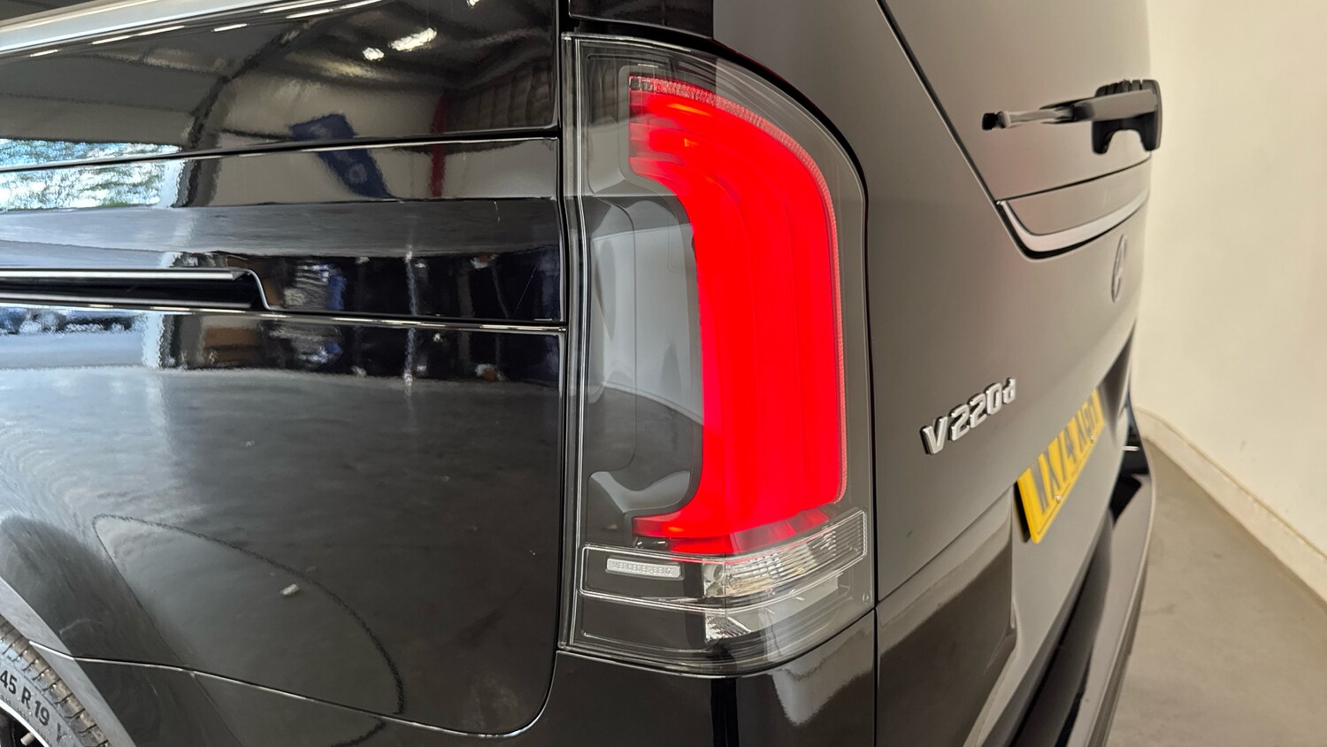 Used Mercedes-Benz V-Class 2024 for sale - 76253049: Photo 44