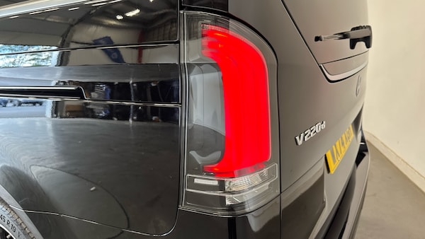 Used Mercedes-Benz V-Class 2024 for sale - 76253049: Photo 44