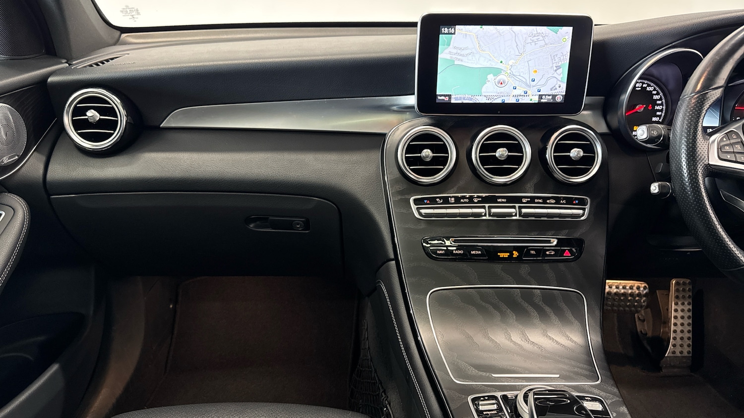 Used Mercedes-Benz GLC 2019 for sale - 78040191: Photo 14