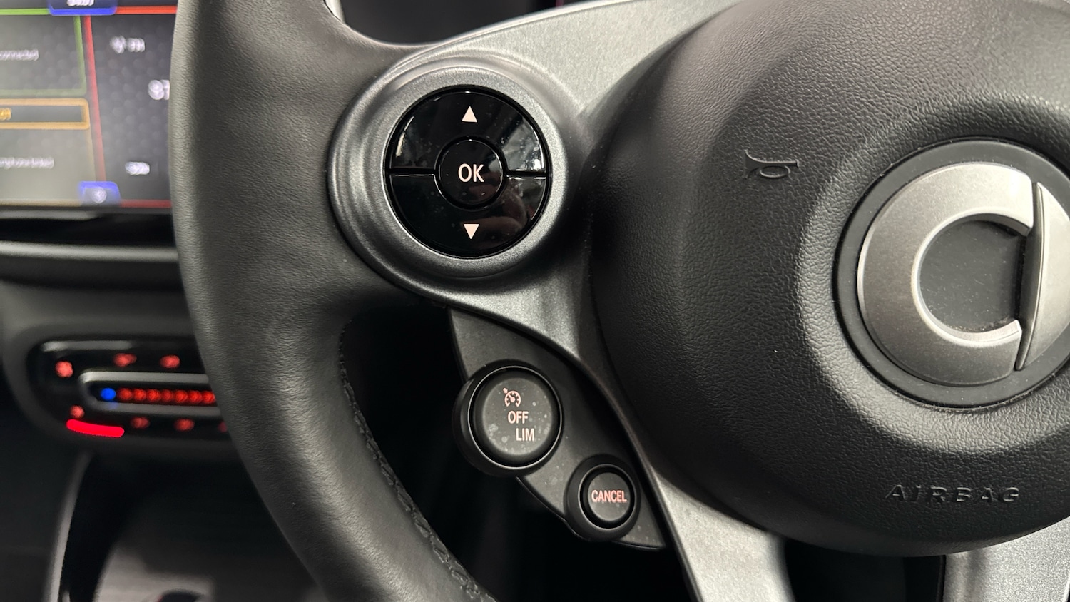 Used smart fortwo 2022 for sale - 77036662: Photo 30