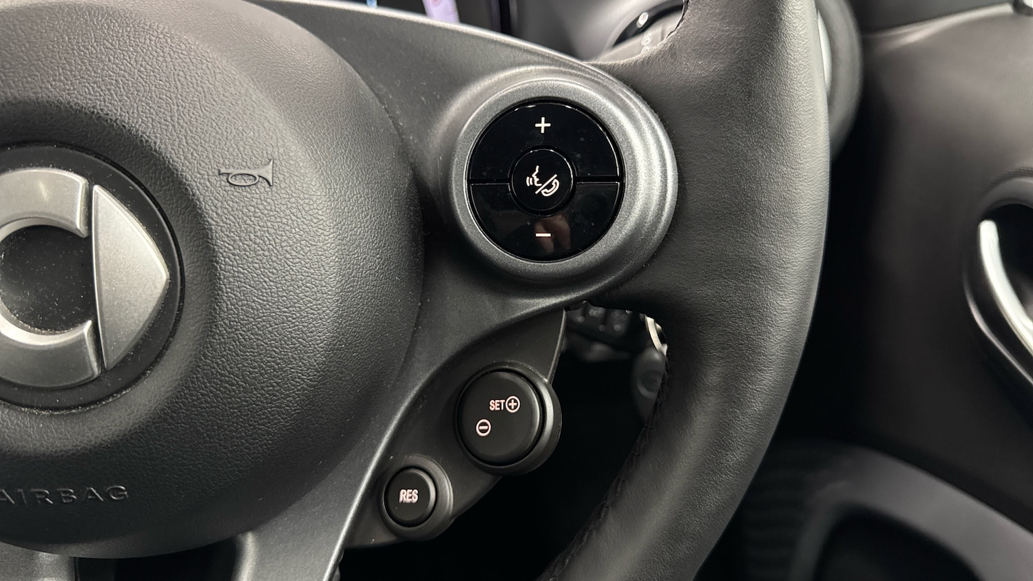 Used smart fortwo 2022 for sale - 77036662: Photo 31