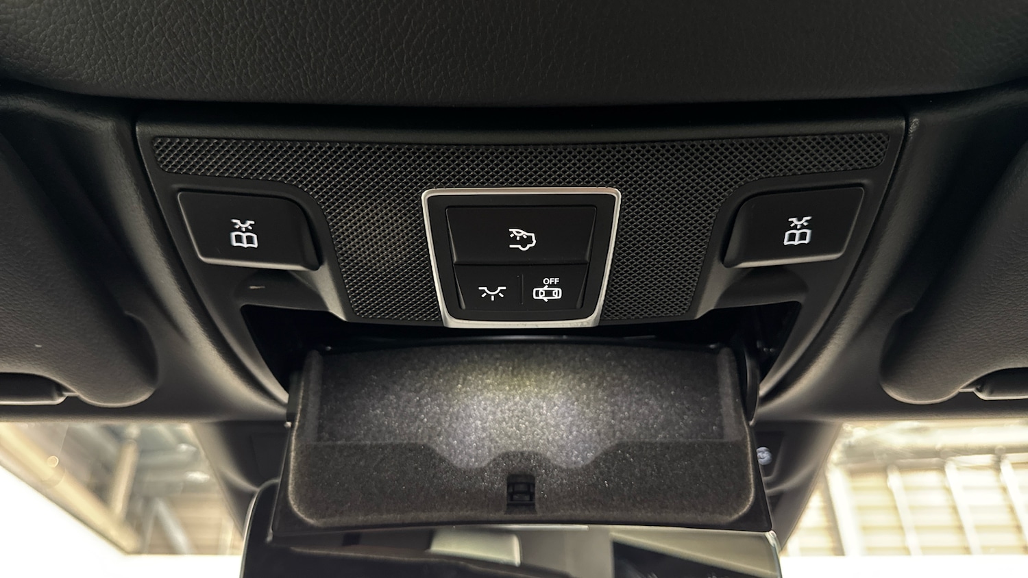 Used Mercedes-Benz S Class 2018 for sale - 76882349: Photo 33