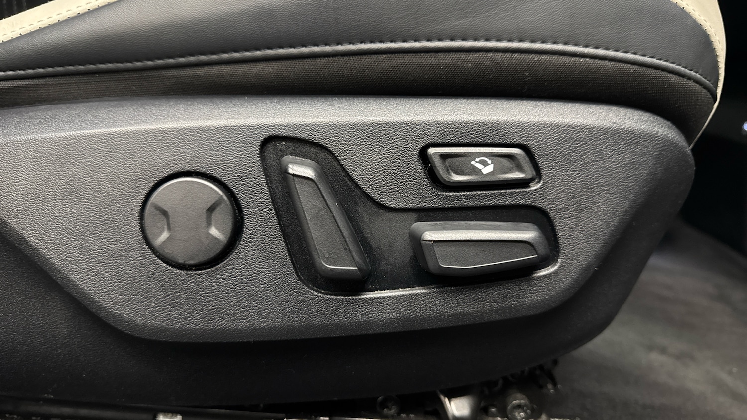 Used Kia EV6 2022 for sale - 76736404: Photo 26