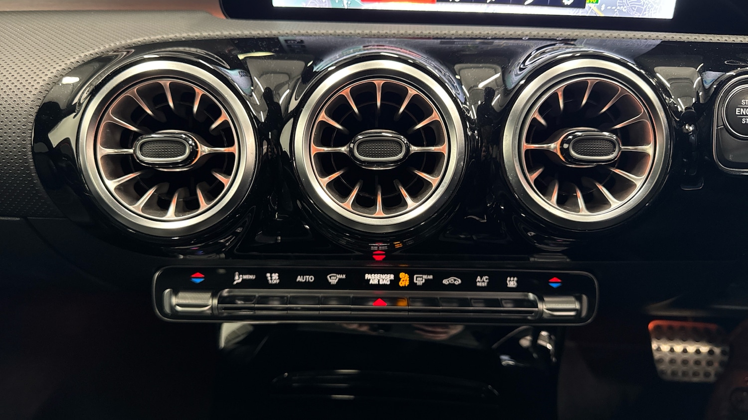 Used Mercedes-Benz CLA 2022 for sale - 76921188: Photo 33